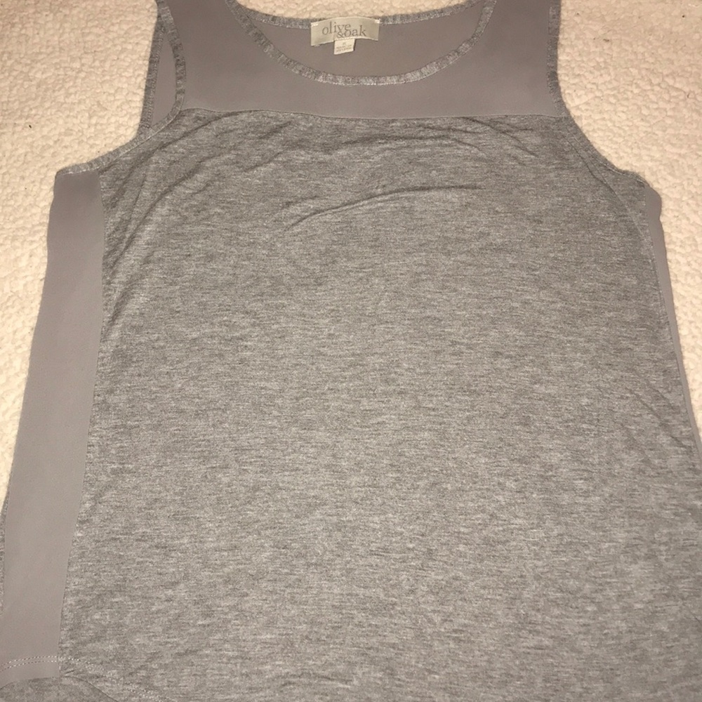 Grey Sleeveless top